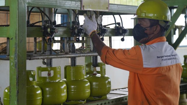 Amankan Stok Libur Panjang, Pertamina Patra Niaga Sulawesi Salurkan Tambahan LPG 3 Kg di Seluruh Wilayah Sulawesi