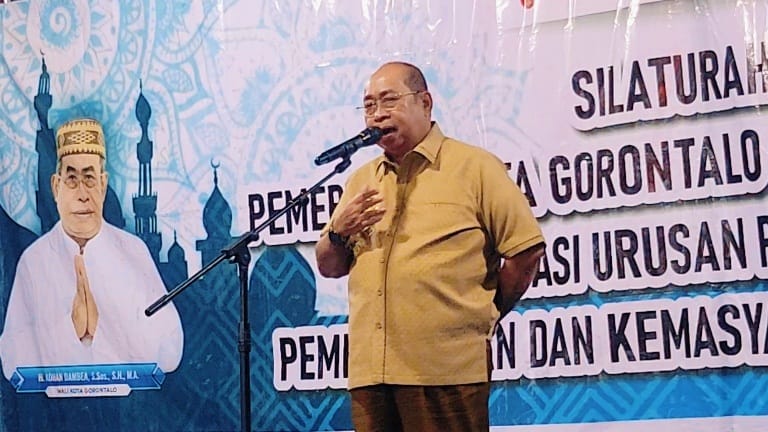 Adhan Siapkan Sanksi bagi Lurah dengan Kelurahan Terkotor
