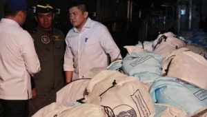 Teddy Indra Wijaya Percepat Respons Bencana NTT, 65 Ton Bantuan Diterbangkan